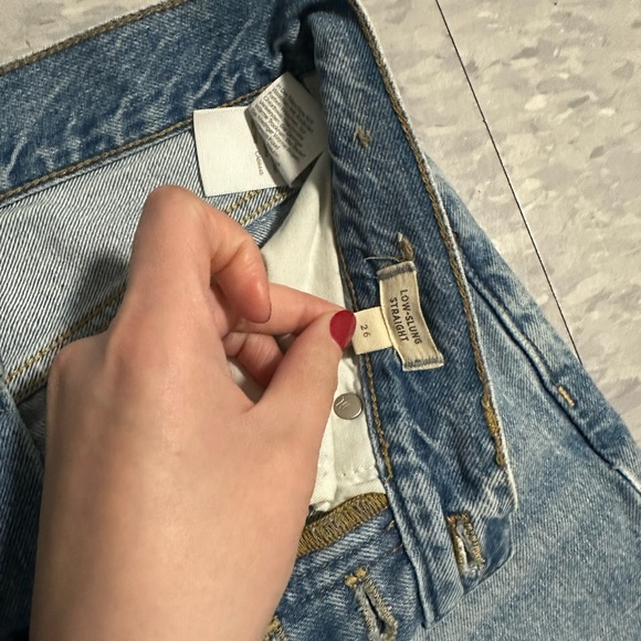 Madewell Light Wash Low Slung Baggy Jeans - Picture 5 of 11